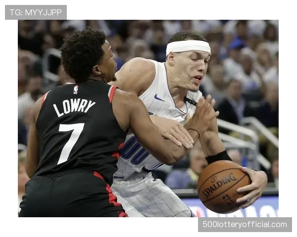 联盟向各队发送备忘录,强调季后赛将重点审查防守中的“非篮球动作”